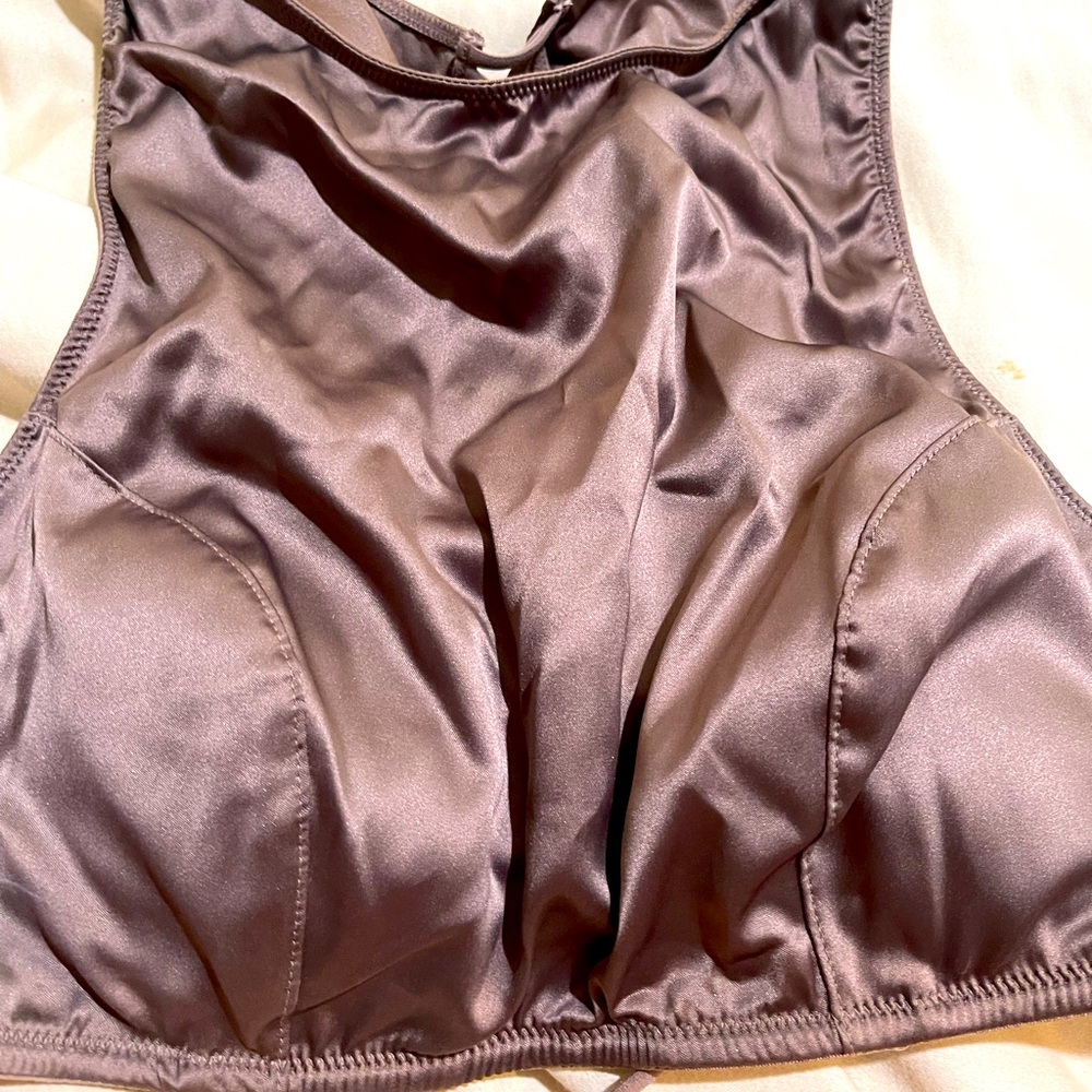 Victoria’s Secret Bralette, New, size M